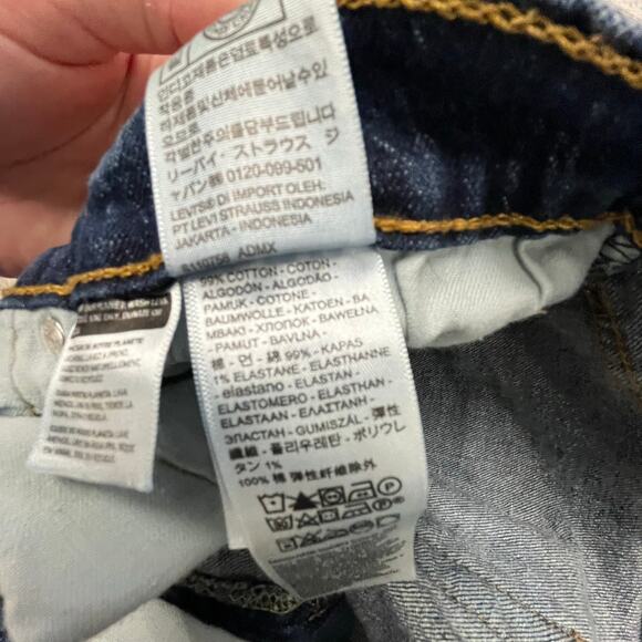 Levis 541 Dark Wash Blue Mens 33x29 Athletic Fit Tapered Denim Jeans Red Tab - Picture 5 of 12